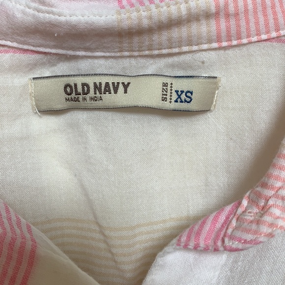 Lightweight button down - Picture 4 of 4